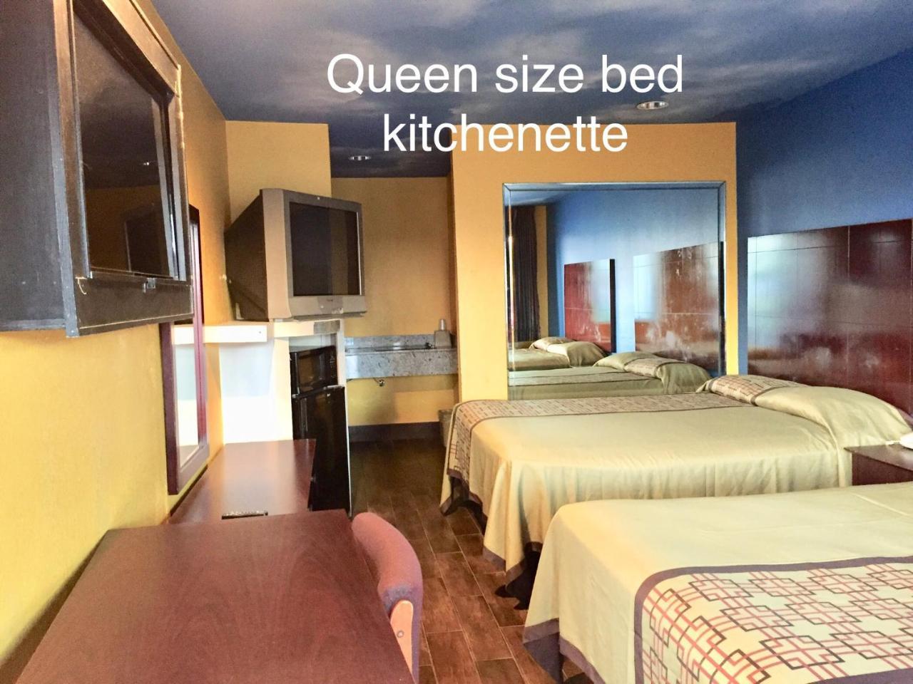 Luxury Inn Channelview Exterior photo